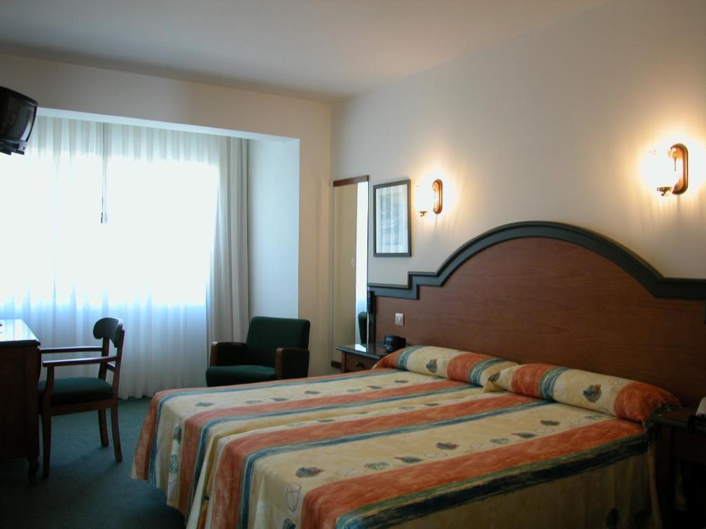 Hotel Touris Ардия Экстерьер фото