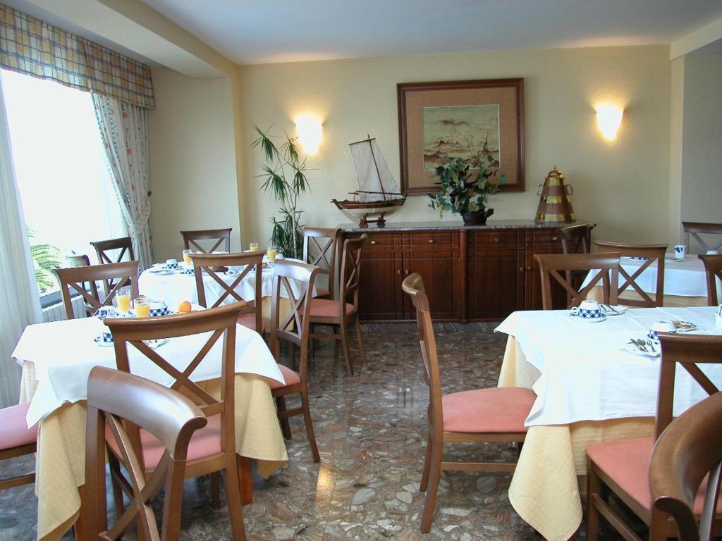 Hotel Touris Ардия Экстерьер фото